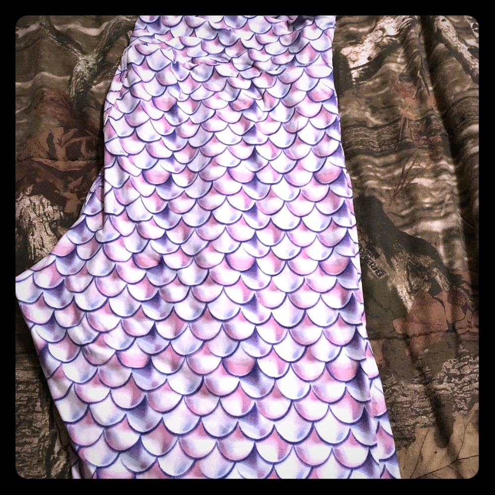 *UNICORN* Mermaid scale TC2 LuLaRoe Leggings
